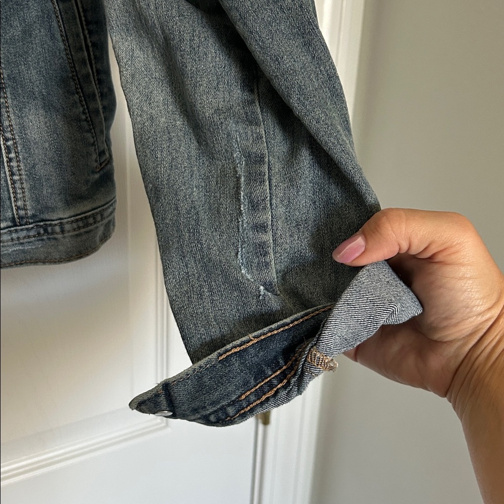 Maurices Blue Denim Jacket size 0/0X/12/L - Picture 6 of 10